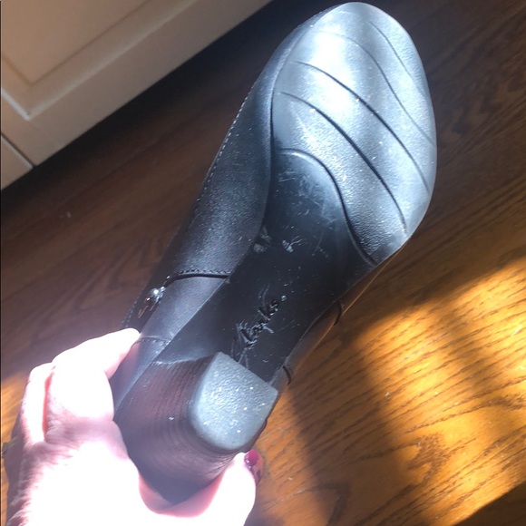 Clark’s - Picture 2 of 7